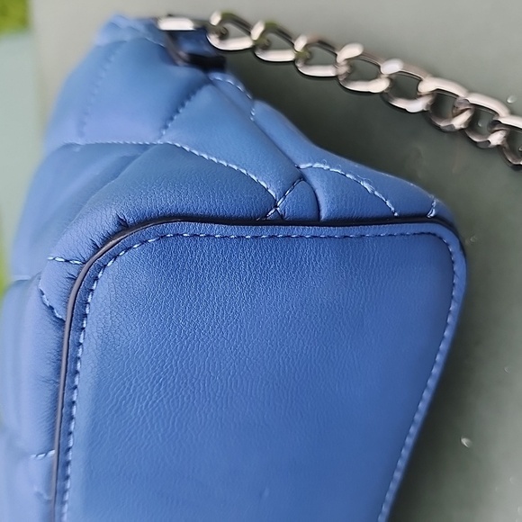 NWOT Steve Madden Designer Quilted Ocean Blue Silver Chain Crossbody Bag Purse - Picture 7 of 12